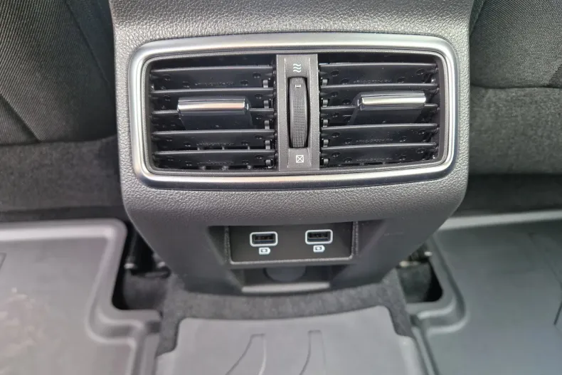 Renault Megane din 2024 cu 16 km - oferta REN201810 - foto 23