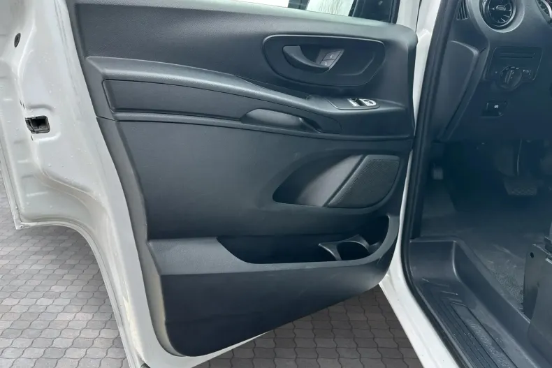 Mercedes-Benz Vito din 2023 cu 53.600 km - oferta MER201814 - foto 10