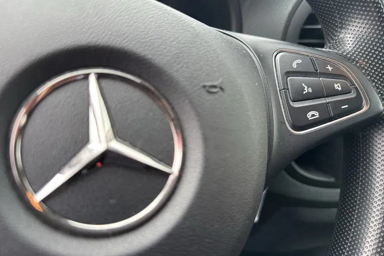 Mercedes-Benz Vito din 2023 cu 53.600 km - oferta MER201814 - foto 17