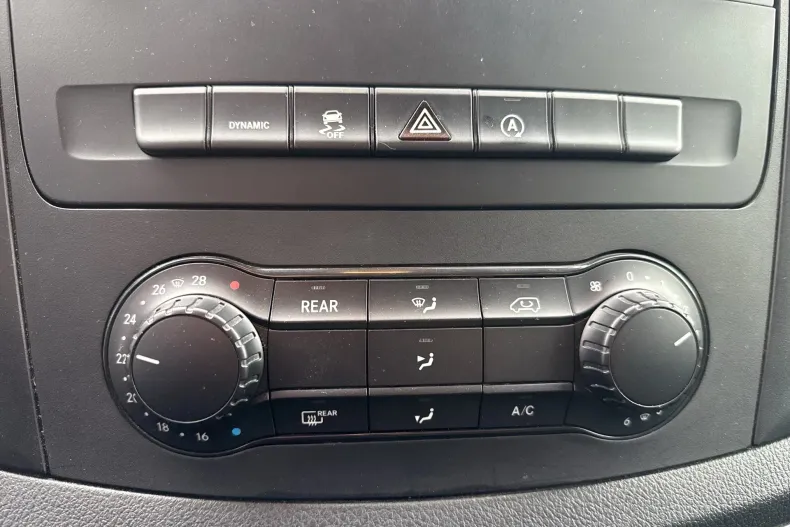 Mercedes-Benz Vito din 2023 cu 53.600 km - oferta MER201814 - foto 20