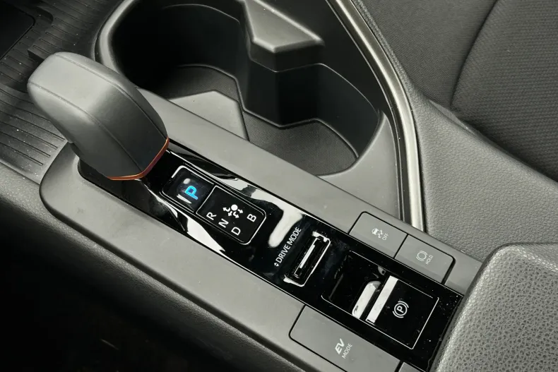 Toyota C-HR din 2024 cu 8.465 km - oferta TOY201818 - foto 21