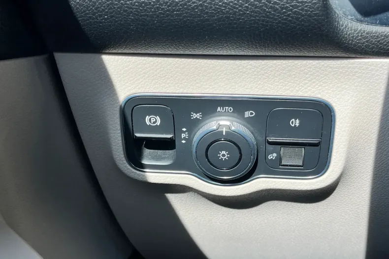 Mercedes-Benz GLB din 2020 cu 71.579 km - oferta MER201820 - foto 19