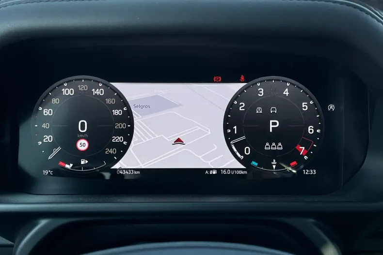 Land Rover Defender din 2022 cu 43.433 km - oferta LAN201821 - foto 17