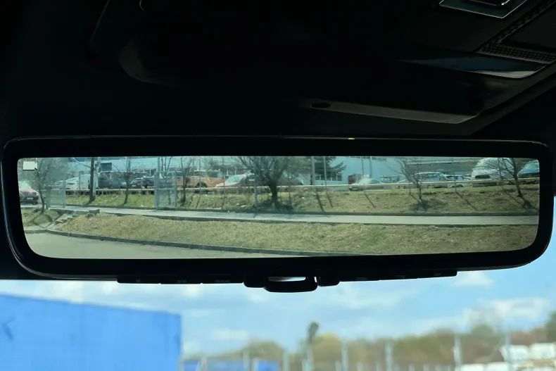 Land Rover Defender din 2022 cu 43.433 km - oferta LAN201821 - foto 26