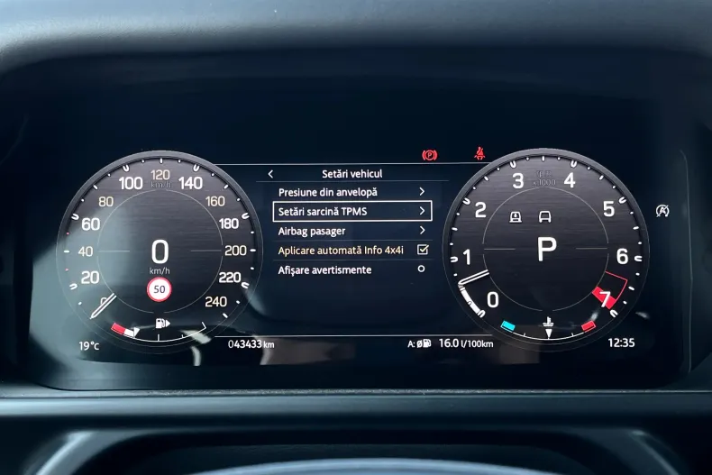 Land Rover Defender din 2022 cu 43.433 km - oferta LAN201821 - foto 28