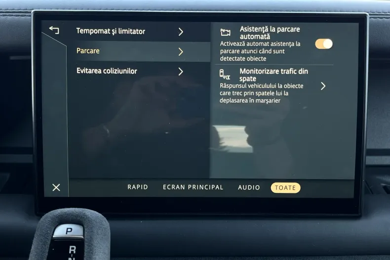 Land Rover Defender din 2022 cu 43.433 km - oferta LAN201821 - foto 33