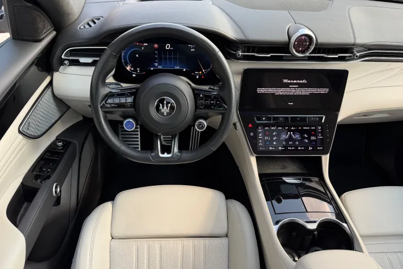 Maserati Grecale din 2024 cu 50.988 km - oferta MAS201822 - foto 4