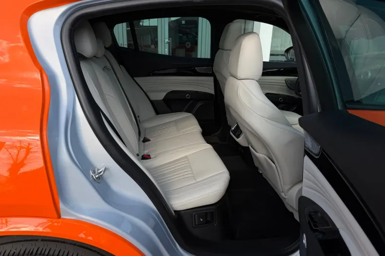 Maserati Grecale din 2024 cu 50.988 km - oferta MAS201822 - foto 8