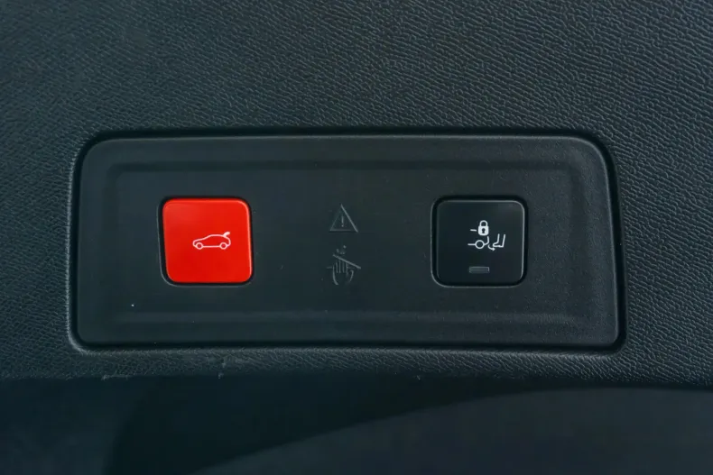 Peugeot 508 din 2022 cu 136.744 km - oferta PEU201824 - foto 21