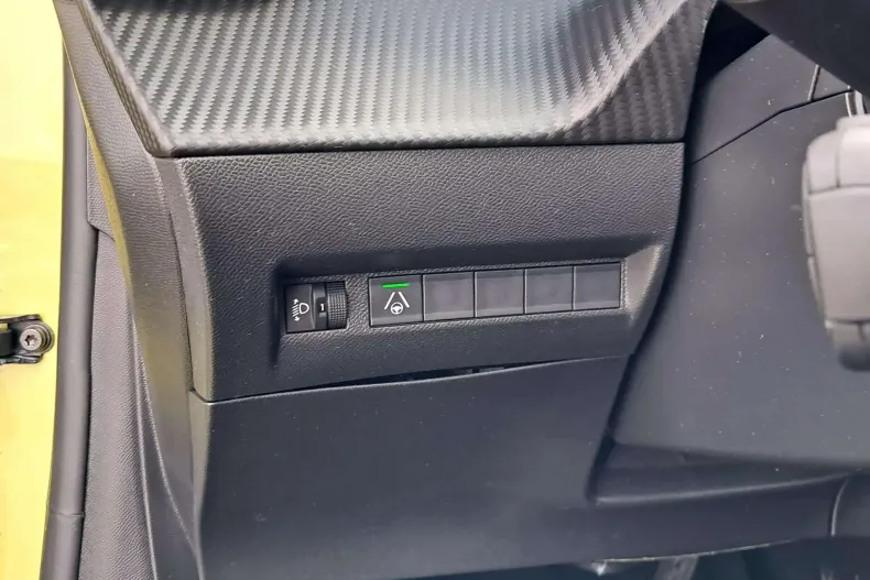 Peugeot 208 din 2025 cu 10.719 km - oferta PEU201825 - foto 13