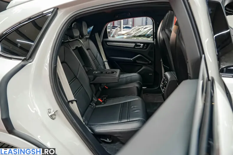 Porsche Cayenne Coupe din 2022 cu 108.000 km - oferta POR201837 - foto 12