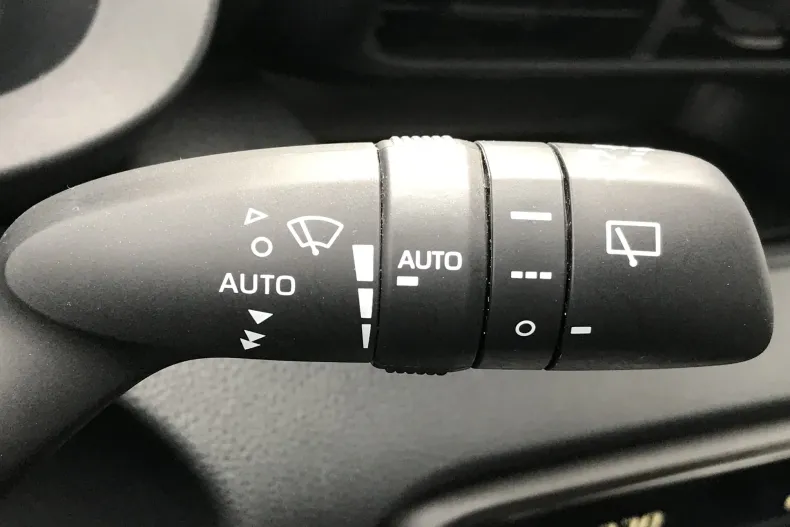 Toyota Yaris din 2022 cu 44.643 km - oferta TOY201845 - foto 22