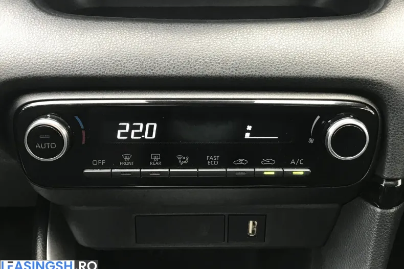 Toyota Yaris din 2022 cu 44.643 km - oferta TOY201845 - foto 24