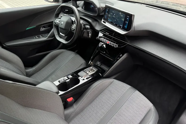 Peugeot 2008 din 2023 cu 99.800 km - oferta PEU201846 - foto 13