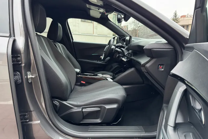 Peugeot 2008 din 2023 cu 99.800 km - oferta PEU201846 - foto 14