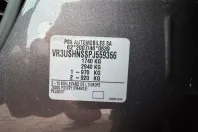 Peugeot 2008 din 2023 cu 99.800 km - oferta PEU201846 - foto 30