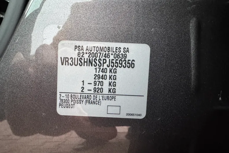 Peugeot 2008 din 2023 cu 99.800 km - oferta PEU201846 - foto 30