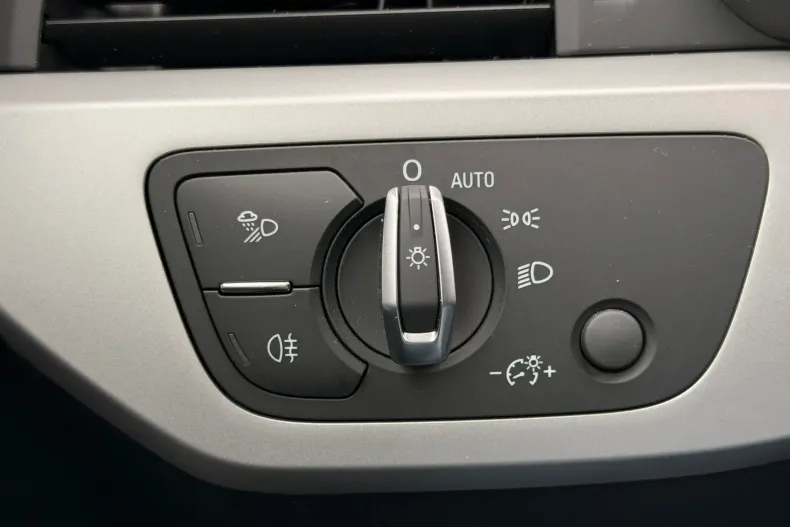 Audi A5 din 2020 cu 152.362 km - oferta AUD201854 - foto 23