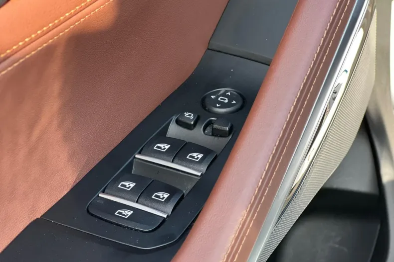 BMW X6 (Seria X) din 2024 cu 31.505 km - oferta BMW201856 - foto 12