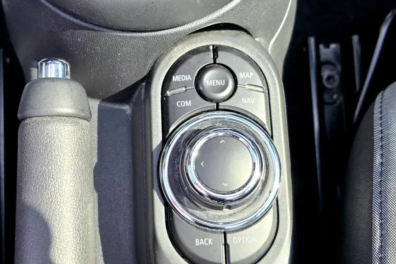 MINI Cooper S din 2023 cu 35.601 km - oferta MIN201858 - foto 22