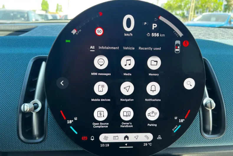 MINI Countryman din 2024 cu 35.906 km - oferta MIN201864 - foto 37