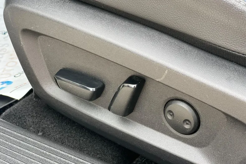 Nissan Qashqai din 2024 cu 23.447 km - oferta NIS201865 - foto 9