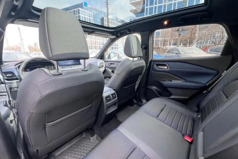 Nissan Qashqai din 2024 cu 23.447 km - oferta NIS201865 - foto 13