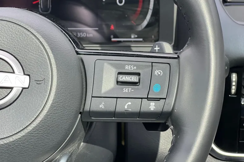 Nissan Qashqai din 2024 cu 23.447 km - oferta NIS201865 - foto 19