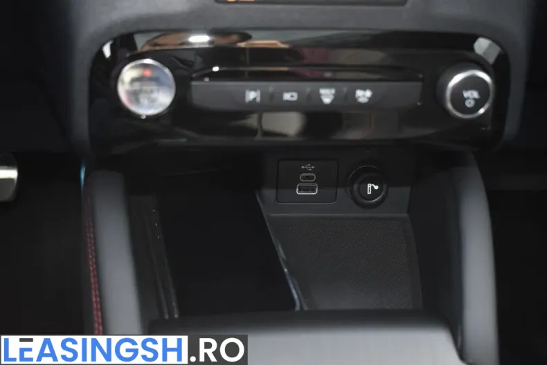 Ford Kuga din 2025 cu 1 km - oferta FOR201868 - foto 39