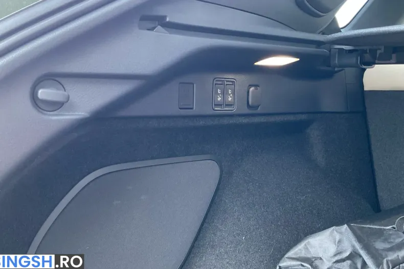 Lexus Seria RX din 2025 cu 8.299 km - oferta LEX201871 - foto 36