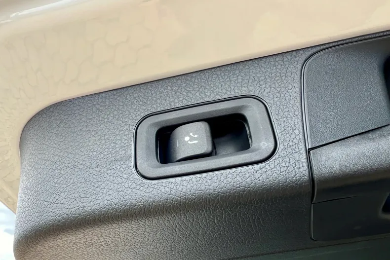 Mercedes-Benz GLB din 2023 cu 15.500 km - oferta MER201876 - foto 16