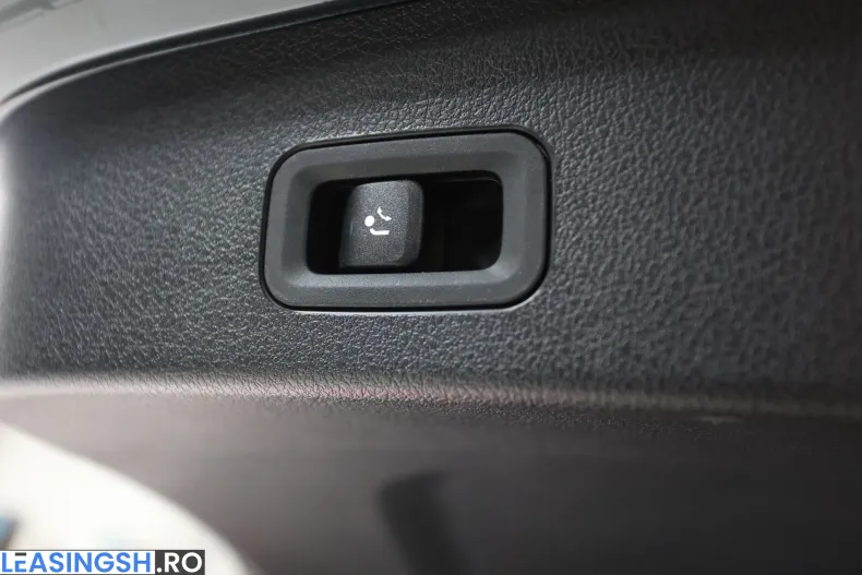 Mercedes-Benz GLE din 2023 cu 130.000 km - oferta MER201883 - foto 32