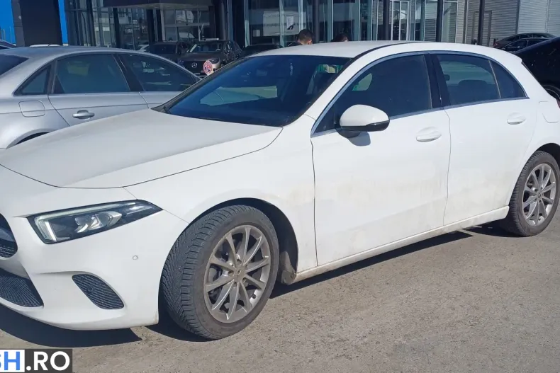 Mercedes-Benz A 180 (Clasa A) din 2021 cu 49.180 km - oferta MER201901 - foto 1