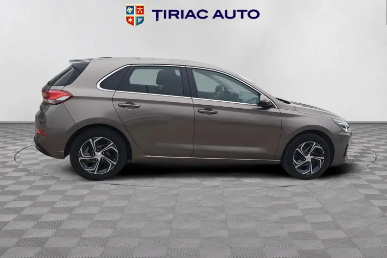 Hyundai i30 din 2023 cu 42.480 km - oferta HYU201902 - foto 6