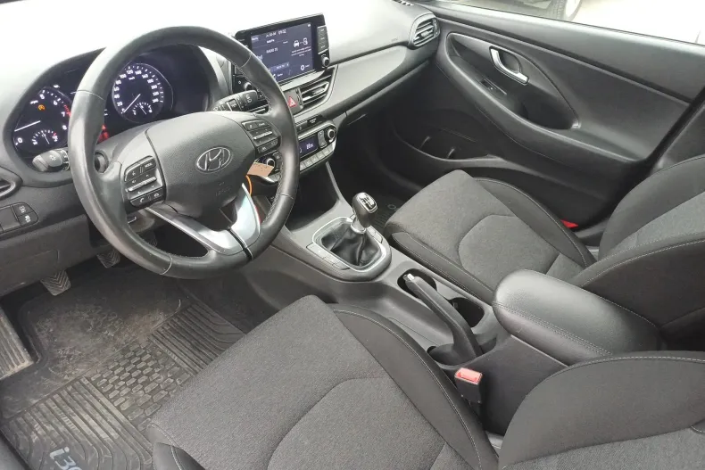 Hyundai i30 din 2023 cu 42.480 km - oferta HYU201902 - foto 12