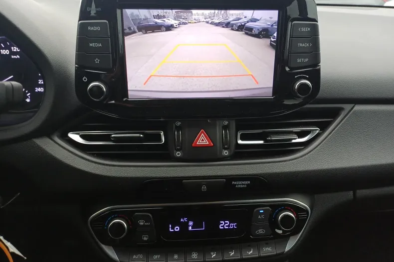 Hyundai i30 din 2023 cu 42.480 km - oferta HYU201902 - foto 17