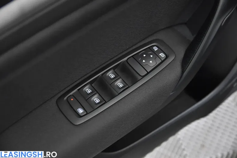 Renault Megane din 2021 cu 55.584 km - oferta REN201903 - foto 13