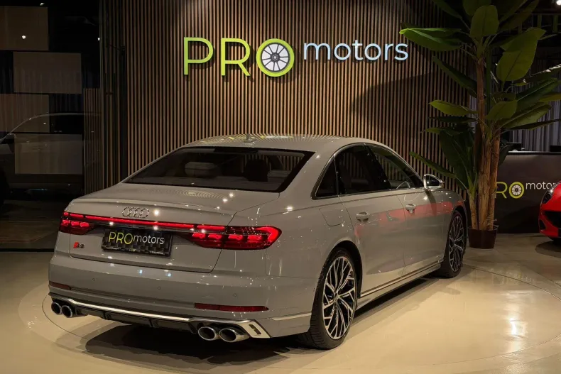 Audi S8 din 2025 cu 27.500 km - oferta AUD201909 - foto 6
