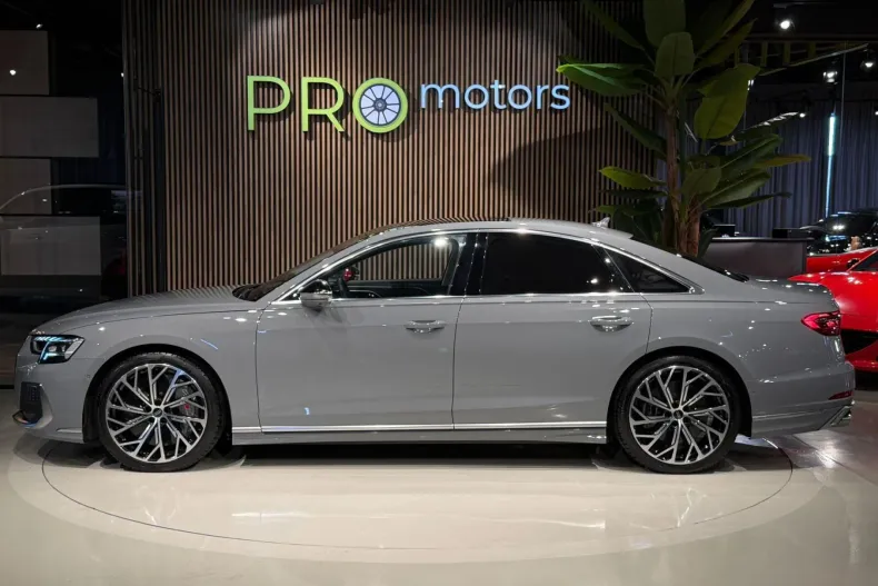Audi S8 din 2025 cu 27.500 km - oferta AUD201909 - foto 9