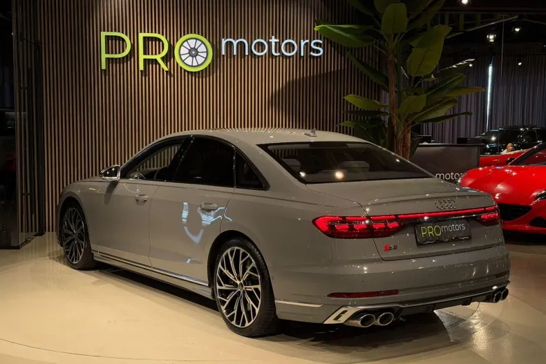 Audi S8 din 2025 cu 27.500 km - oferta AUD201909 - foto 12