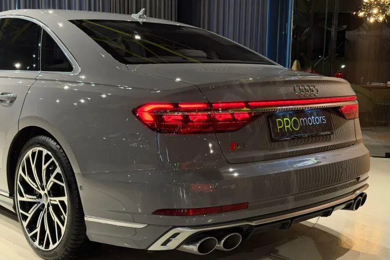 Audi S8 din 2025 cu 27.500 km - oferta AUD201909 - foto 19