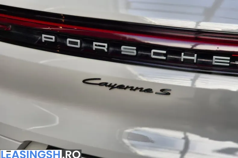 Porsche Cayenne din 2023 cu 84.257 km - oferta POR201910 - foto 13