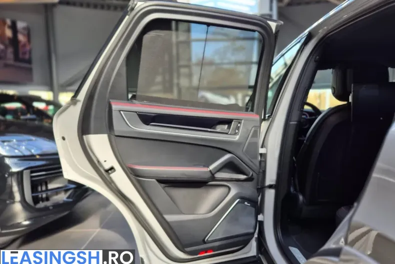 Porsche Cayenne din 2023 cu 84.257 km - oferta POR201910 - foto 25
