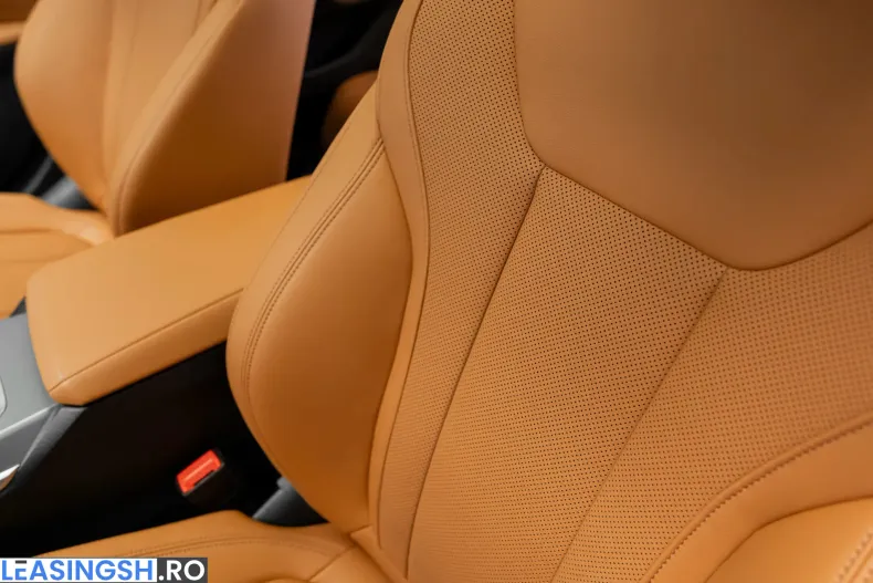 BMW 330i (Seria 3) din 2024 cu 14.600 km - oferta BMW201915 - foto 20