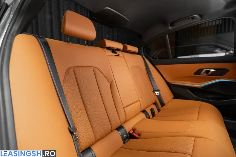 BMW 330i (Seria 3) din 2024 cu 14.600 km - oferta BMW201915 - foto 28