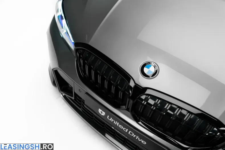 BMW 330i (Seria 3) din 2024 cu 14.600 km - oferta BMW201915 - foto 36