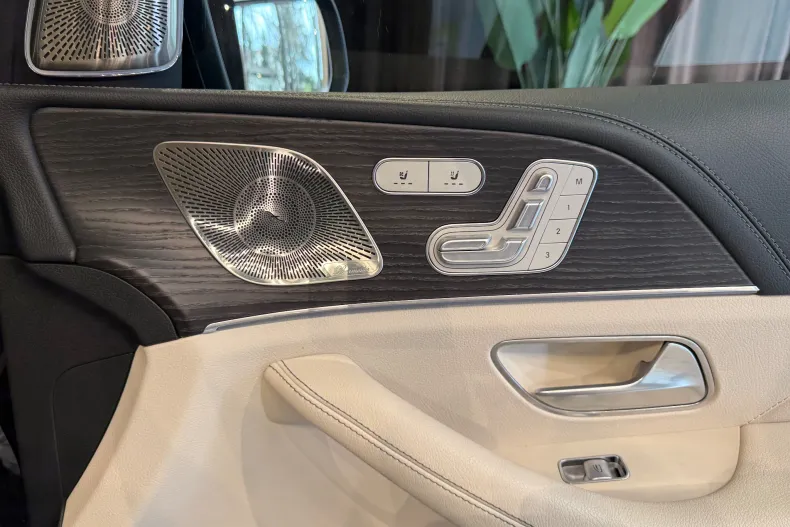 Mercedes-Benz GLE din 2021 cu 45.000 km - oferta MER201916 - foto 32