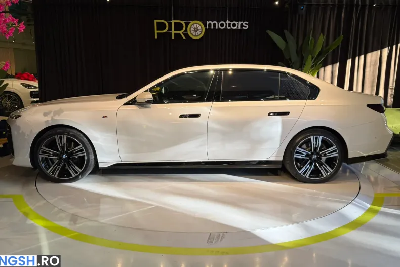 BMW 740d (Seria 7) din 2024 cu 31.000 km - oferta BMW201917 - foto 8