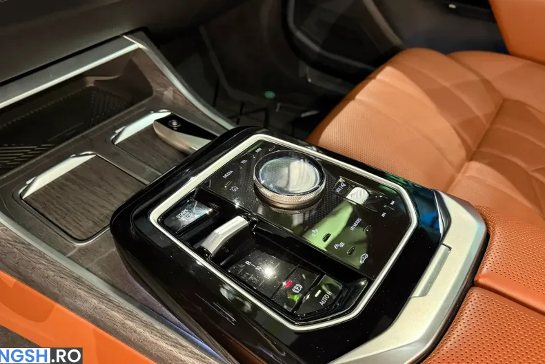 BMW 740d (Seria 7) din 2024 cu 31.000 km - oferta BMW201917 - foto 21