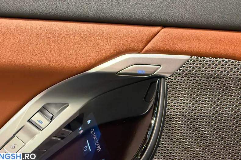 BMW 740d (Seria 7) din 2024 cu 31.000 km - oferta BMW201917 - foto 29